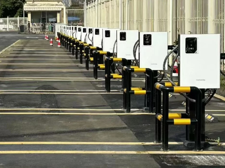 充电焦虑有解了！四川定下目标：到2027年底建成205万个充电设施，公共充电容量