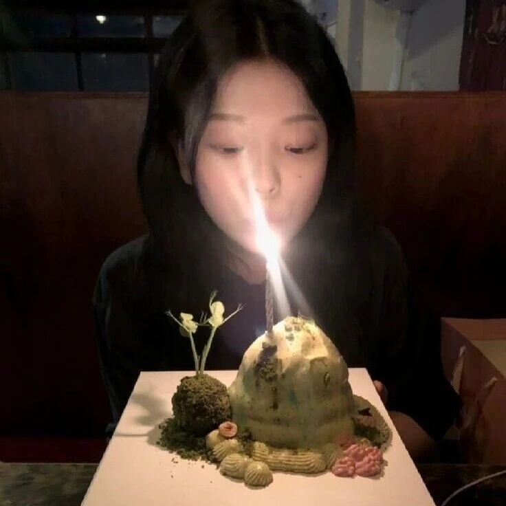 自由感女生头像 