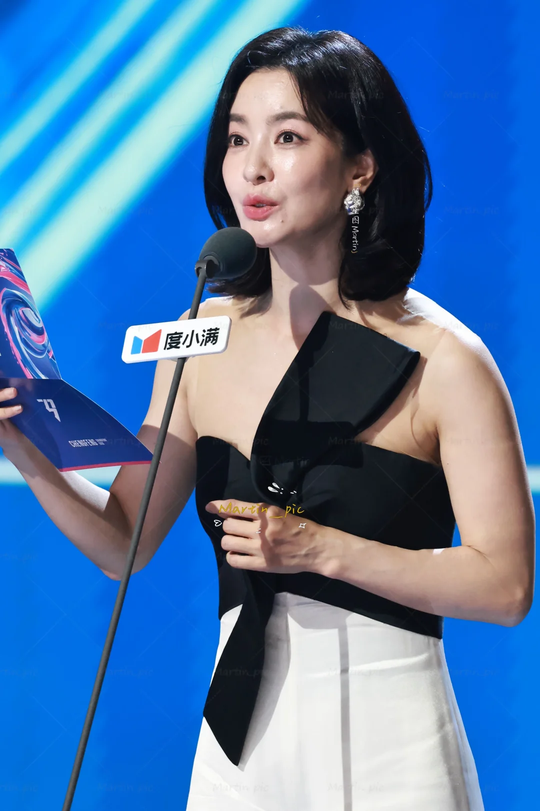 李晟浪姐总决赛生图 黑白套装御姐