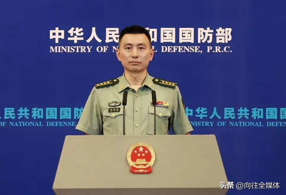 不再口头警告！荷兰军舰闯西沙挑衅，解放军使出无形杀招强势反制
 
5月27日，南