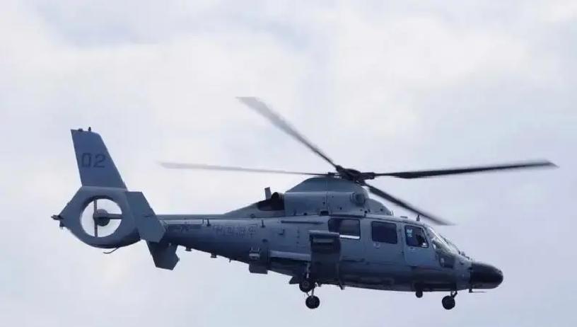 终于出手！日本援兵刚抵达，中方迅速封海，高市早苗走向绝路。
南海这几天的紧张感，