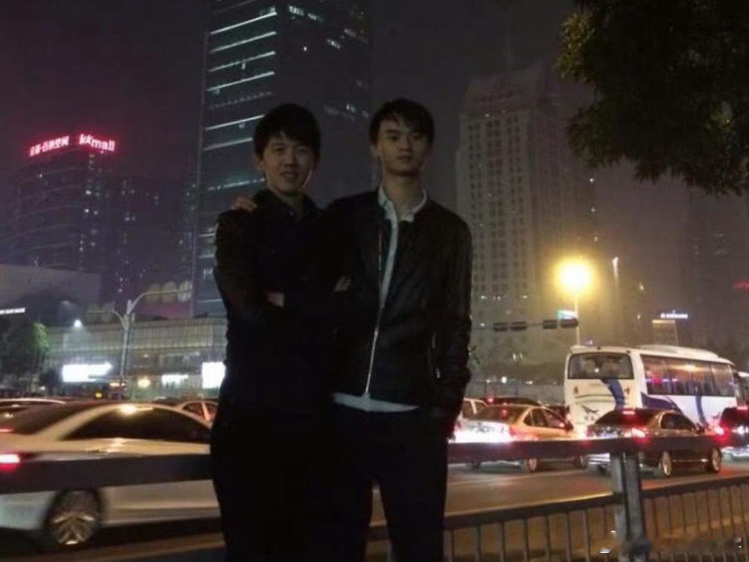 一转眼，我们开始做博主快12年了，现在还能有一些些热度确实不容易，今天刷到的一条