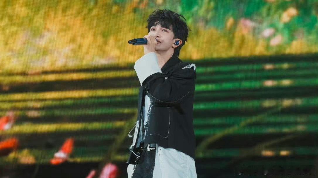 周深2018年歌手试音音频曝光对比现在的舞台演唱就能发现，周深从始至终唱功底子都