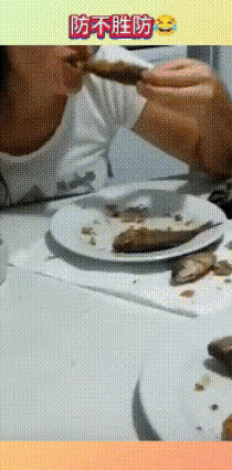 此猫绝对是戏精，影帝级别的！猫界狠人 猫界之神 御前侍卫猫 猫界之神 御前侍卫猫