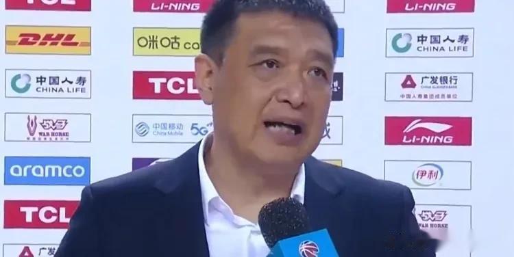 CBA常规赛，北控105-112同曦，陈国豪仅出场6分钟没得分，产生了2个疑问
