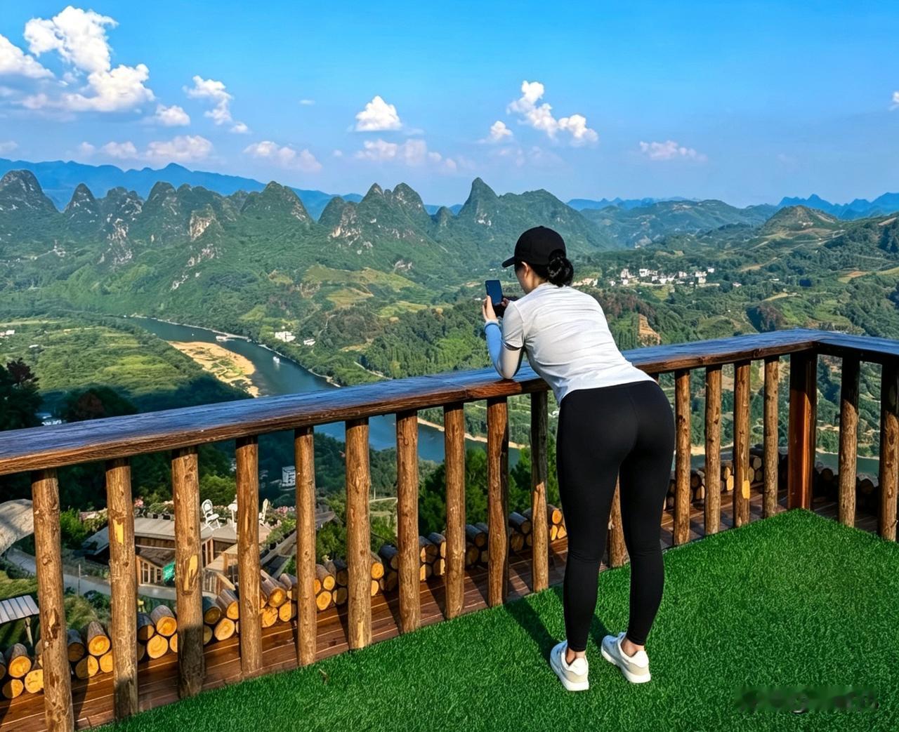 为什么大家现在都不盲目消费了？

举个例子：假如五年前你月入2万，首付三成买了套