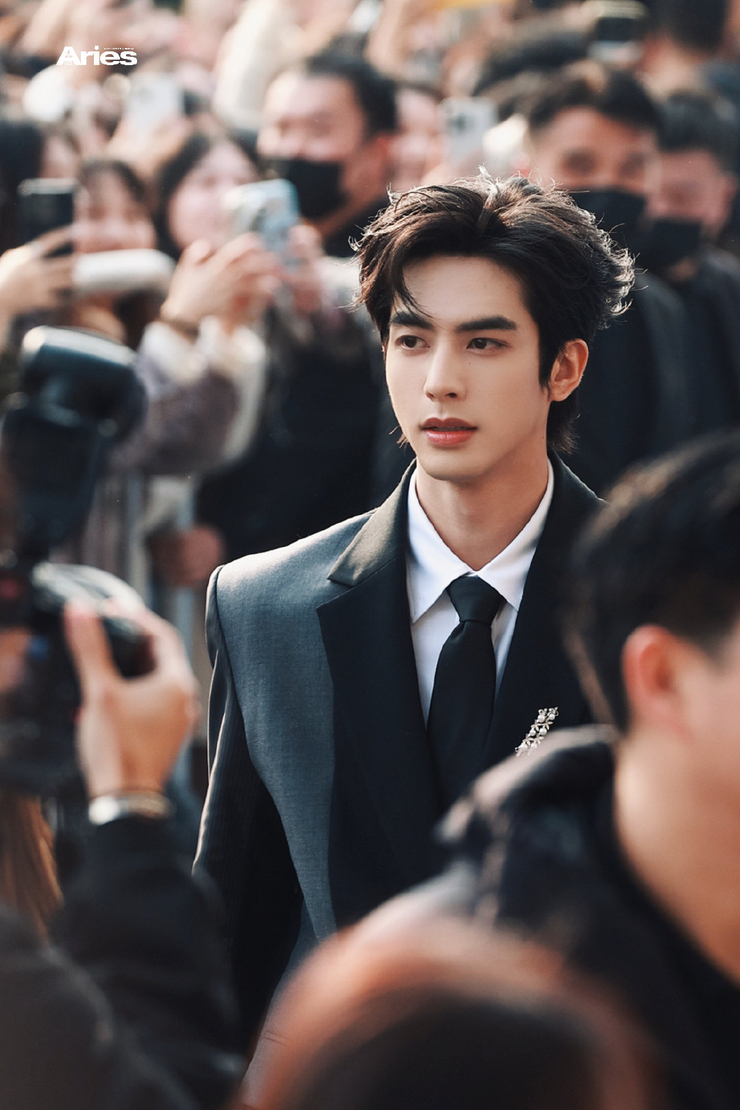 宋威龙最新活动状态宋威龙出席活动状态  状态也太好了吧 ，帅炸了！ 宋威龙