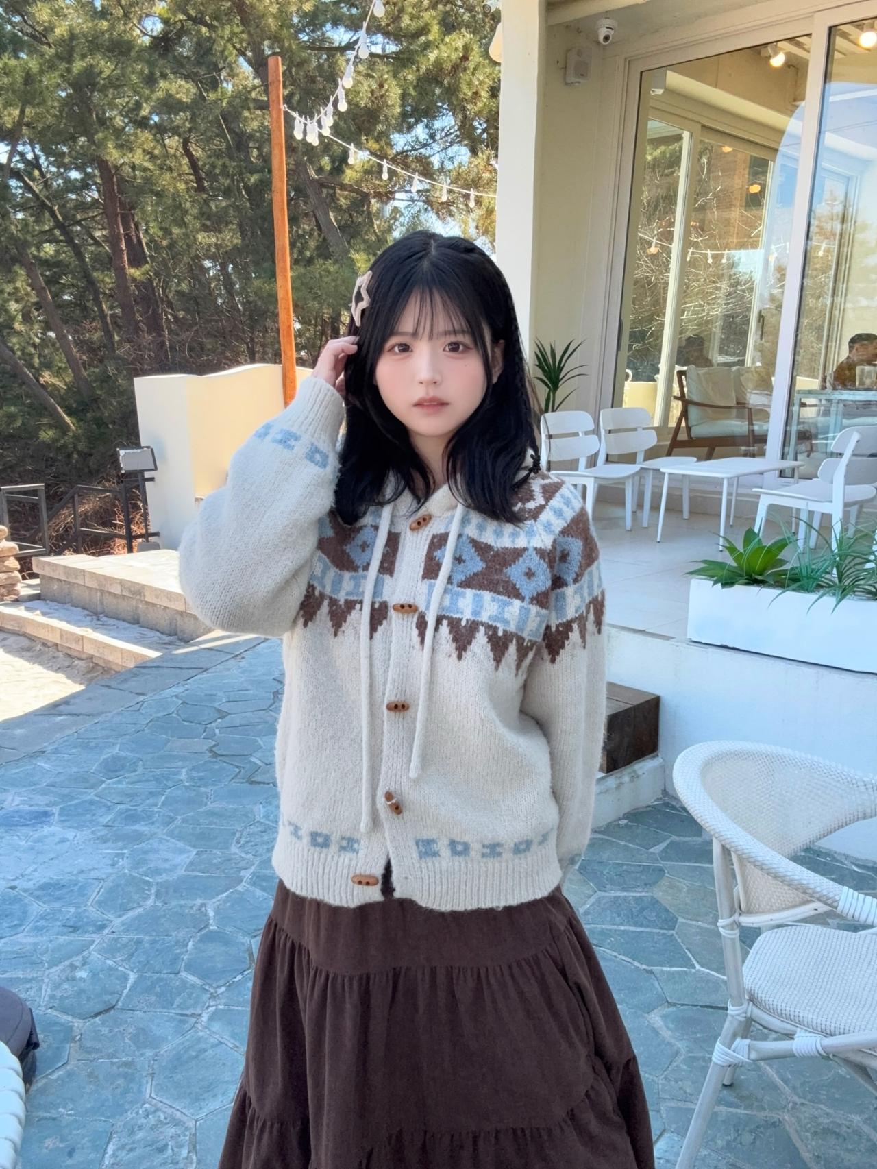 记录我的2026秋日穿搭指南：复古毛衣+棕色长裙，温暖又时尚！🍂👗👩‍❤️