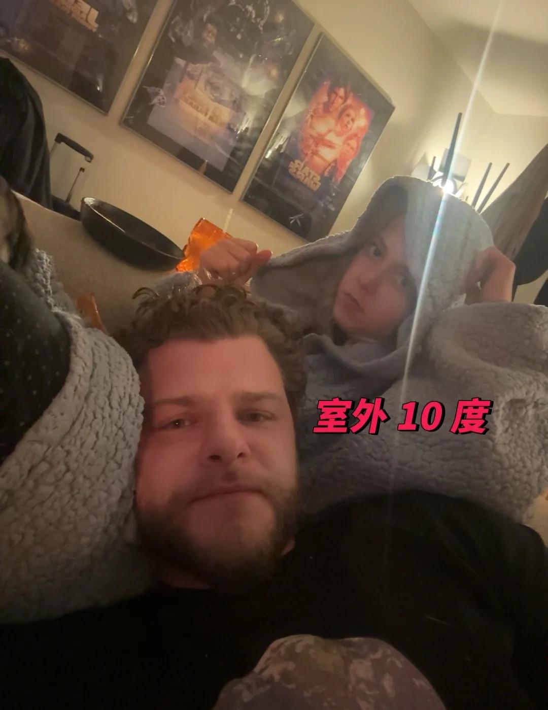 天氣很冷
挪威的氣溫幾乎是冰點，我凍死了，鮑勃也凍死了。你家有多冷？