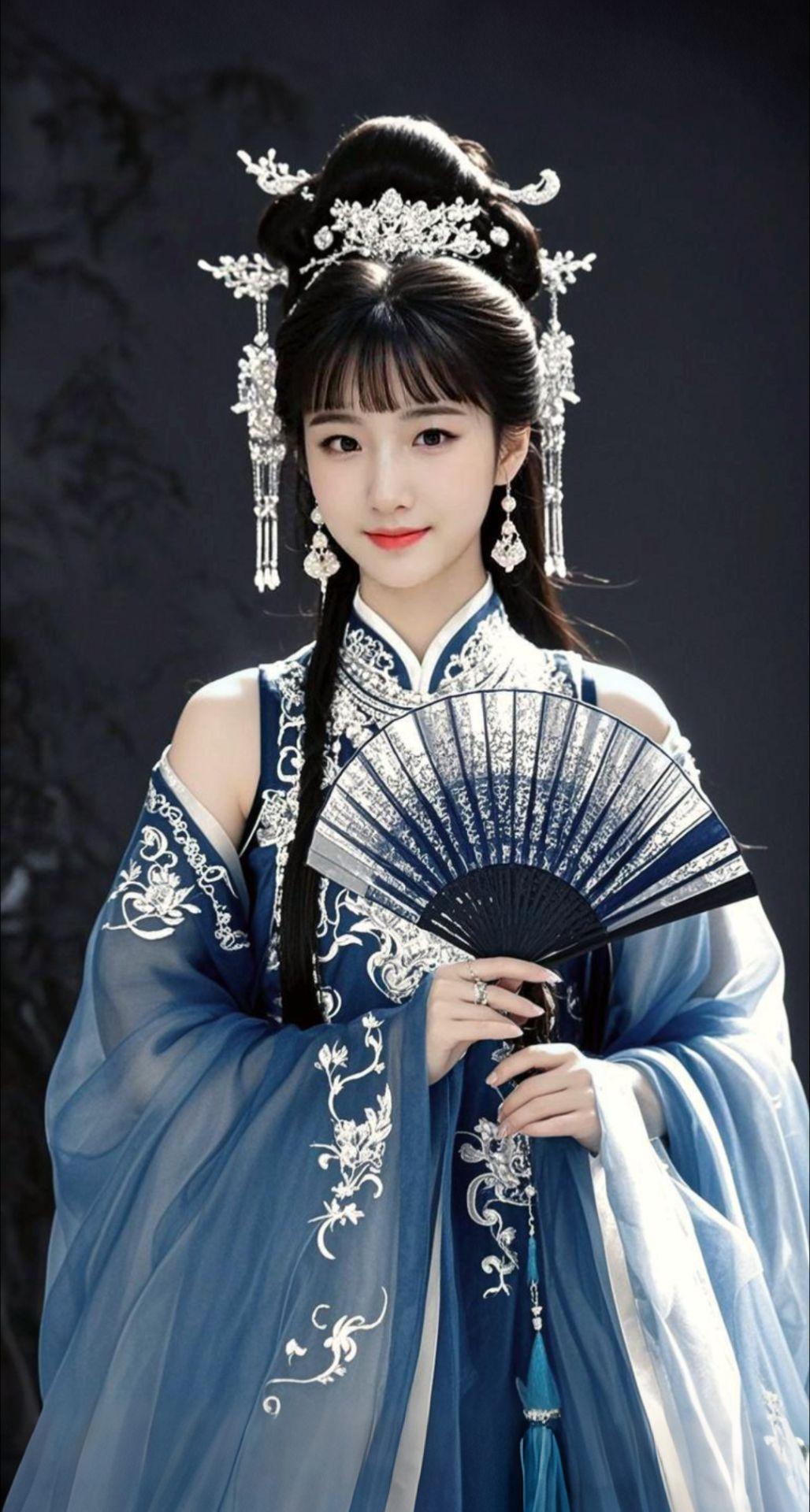AI扩图 AI蓝扇佳人
