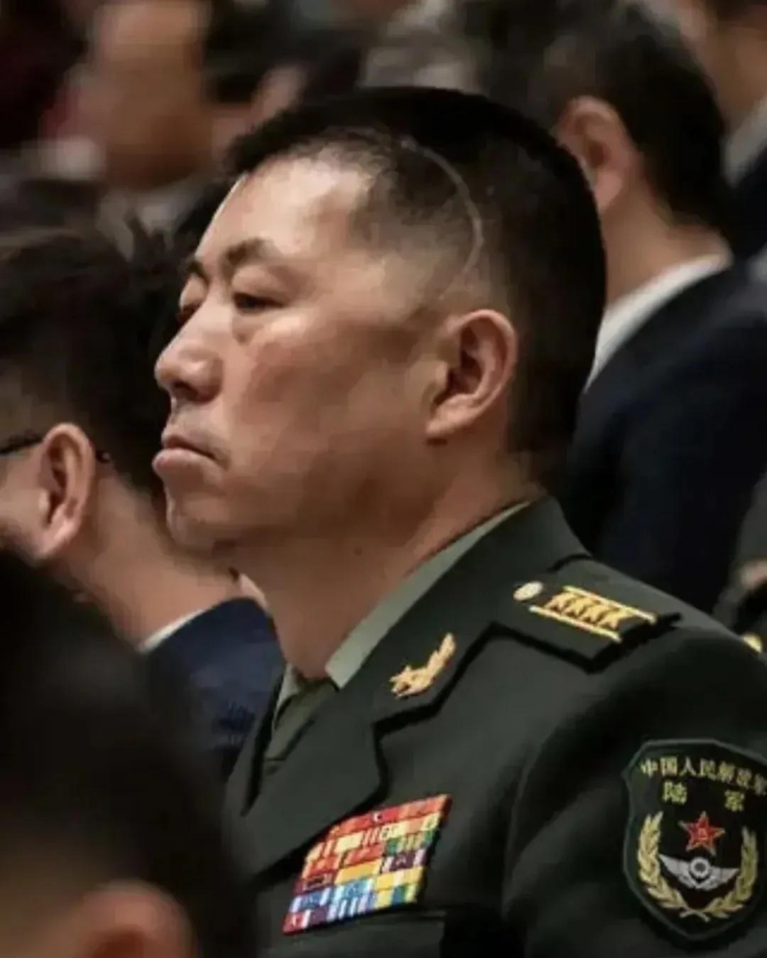 祖国的领土没有一寸不是血肉换来的：乌鲁木齐警备区副司令员、卫国戍边英雄团长祁发宝