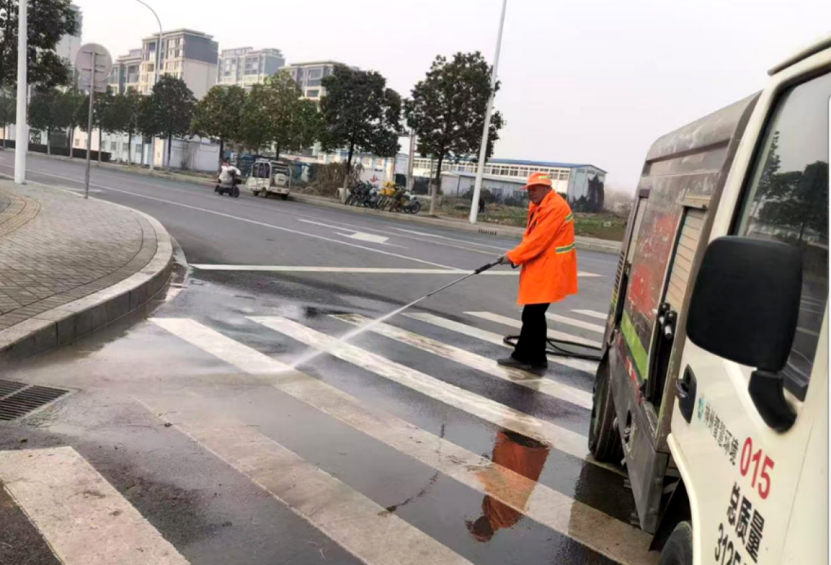 全力优化城市环境！漯河城管多举措推进综合整治以崭新风貌喜迎元旦