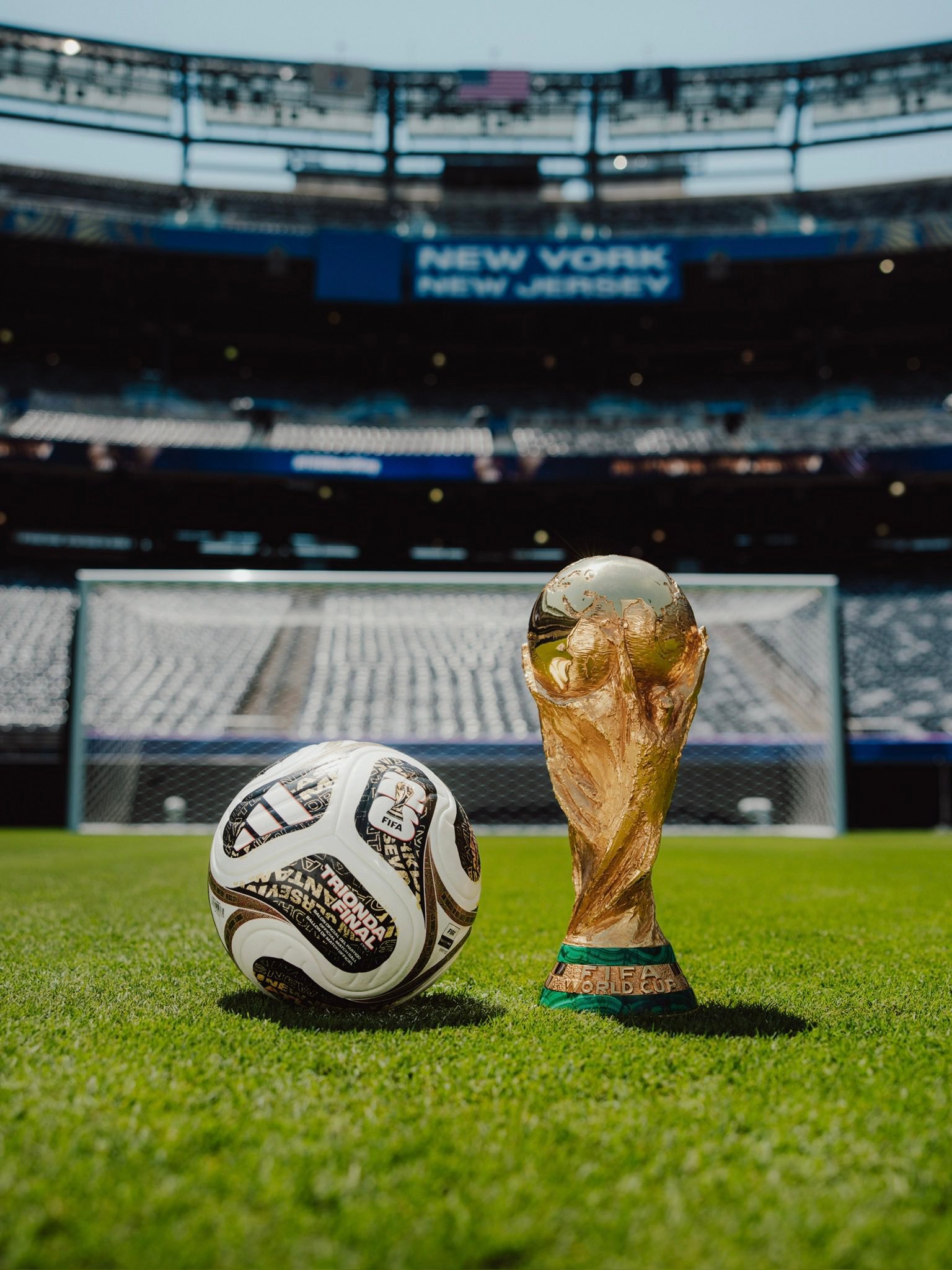 官方消息｜阿迪达斯公布2026年世界杯决赛用球 ⚽️🏆梅西
