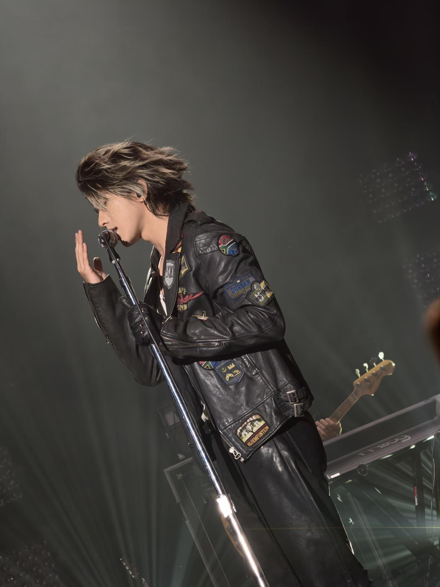 蔡徐坤纽约演唱会Backintime Back in Time现场实力唱功炸裂，