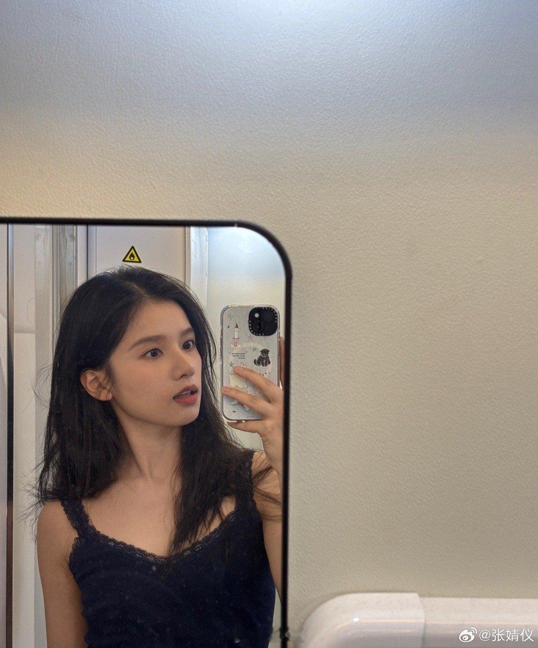 曝张婧仪不出演刺棠啊这，还以为能看到张婧仪和张凌赫能合作古偶剧，没想到现在又传出