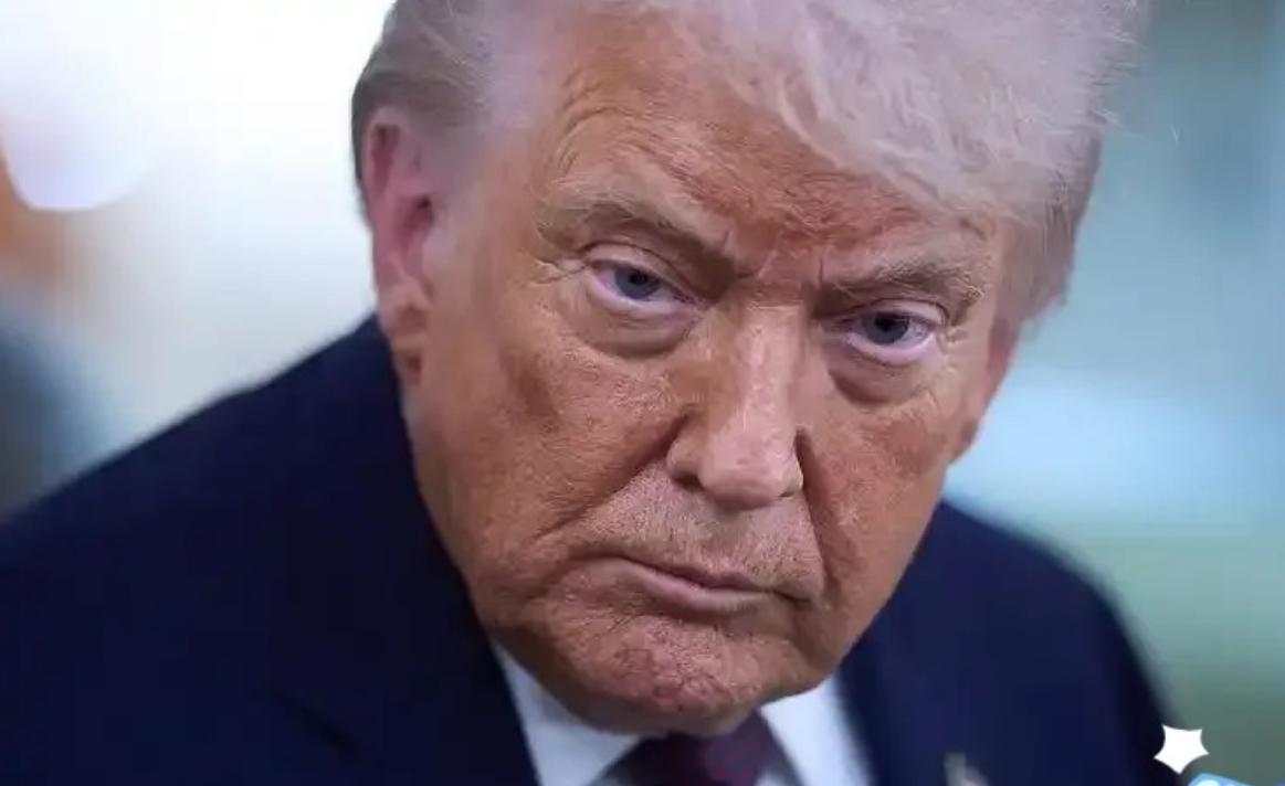 华盛顿最近气氛很压抑。特朗普在白宫里大发雷霆，他怎么也没想到，自己精心布下的一盘