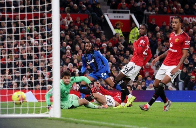 罗马诺透露利物浦确实对赛梅约存在真正的兴趣，但还有更多俱乐部同样渴望引进。这将是