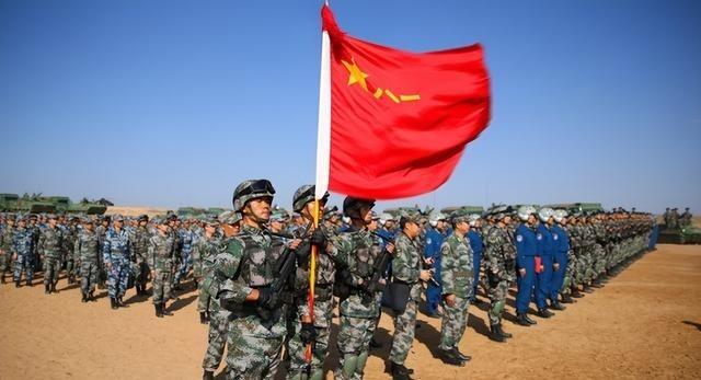 中美局势可能发生大反转，最先超过美国的不是经济，而是这个方面

说起中美之间的事