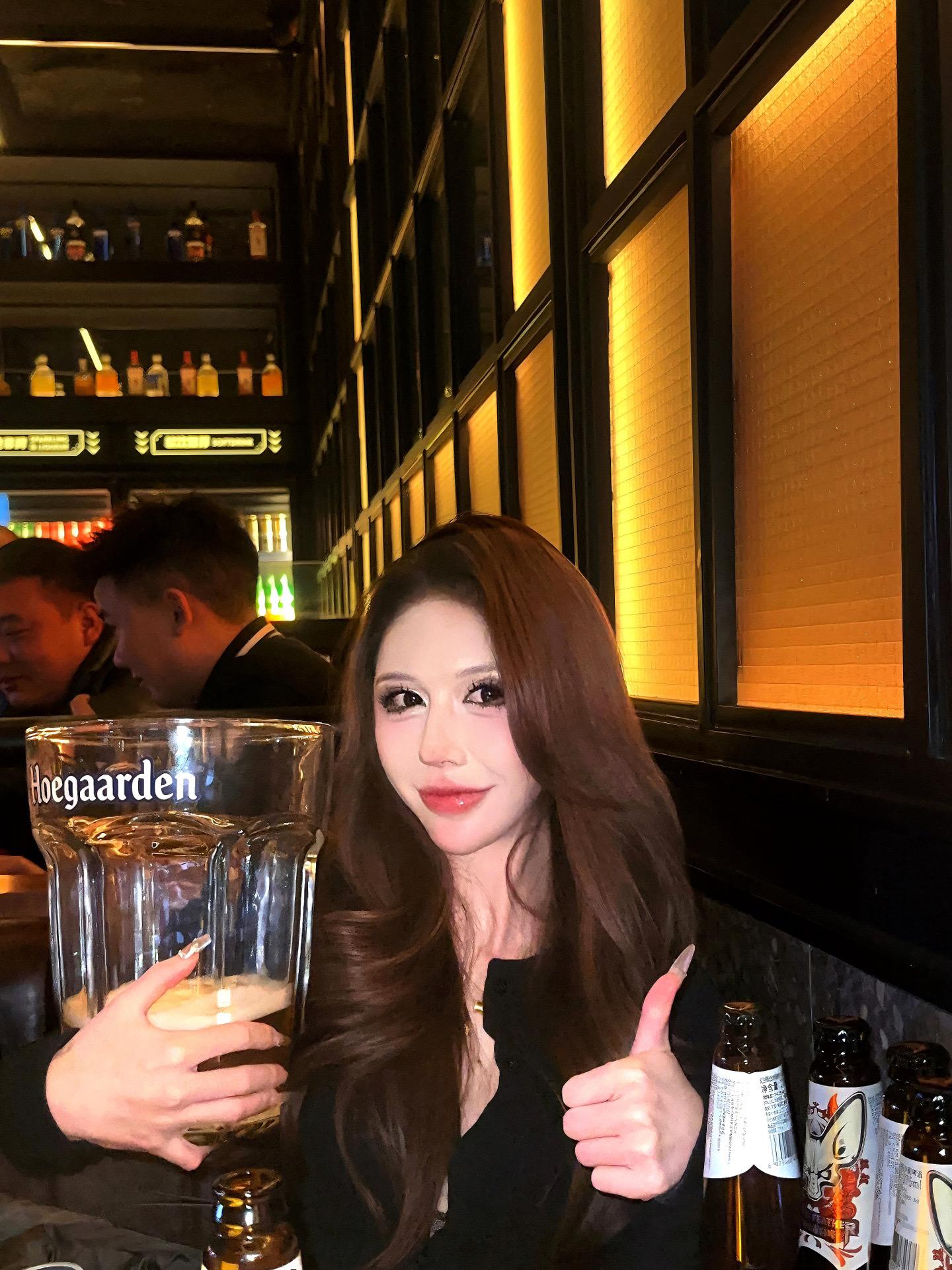 爱不能抚平疯子 人甚至无法共情八小时前的自己