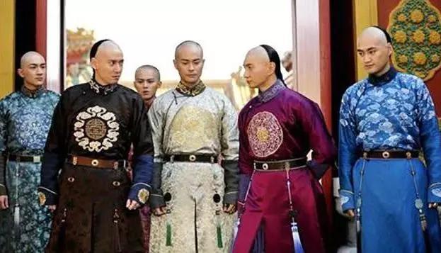 在清朝历史的长河中，雍正皇帝的九子夺嫡之争无疑是一段充满血腥、阴谋与心机的宫廷斗