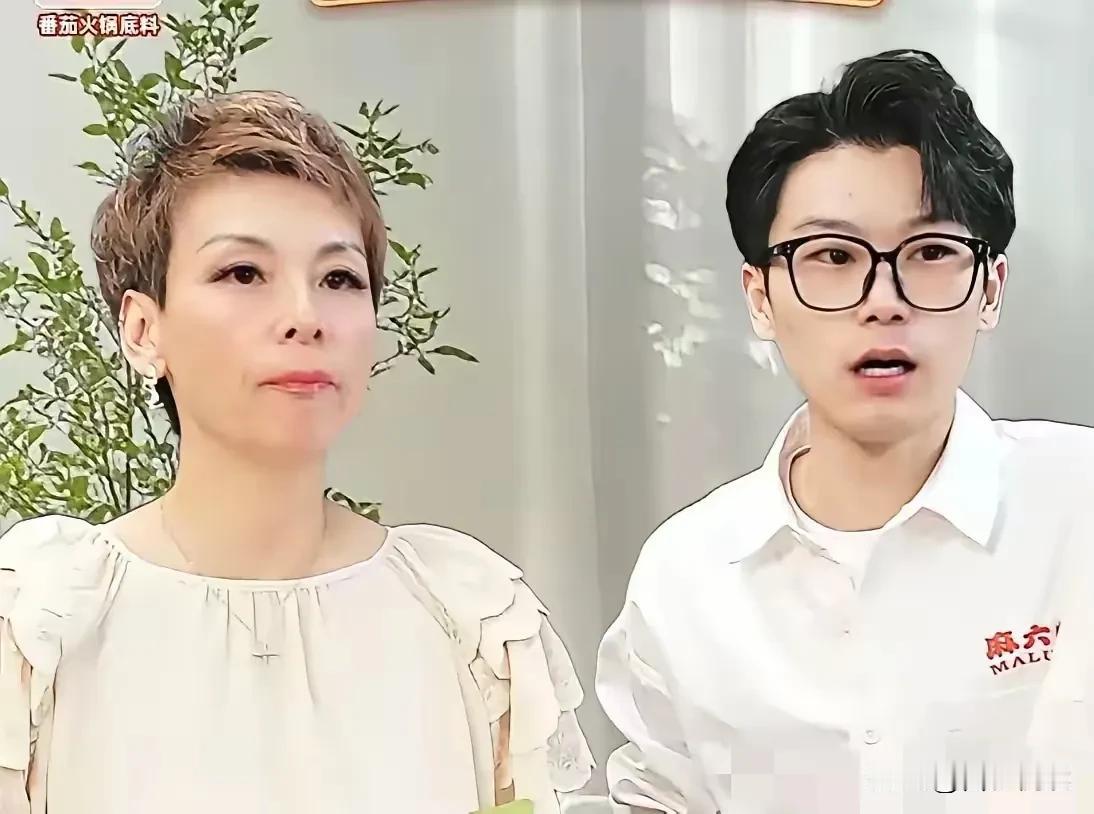 酸辣粉事件
发酵了十多天

湛兰不吱声
汪小菲不吱声
马筱梅也冒了个泡

蕞后是