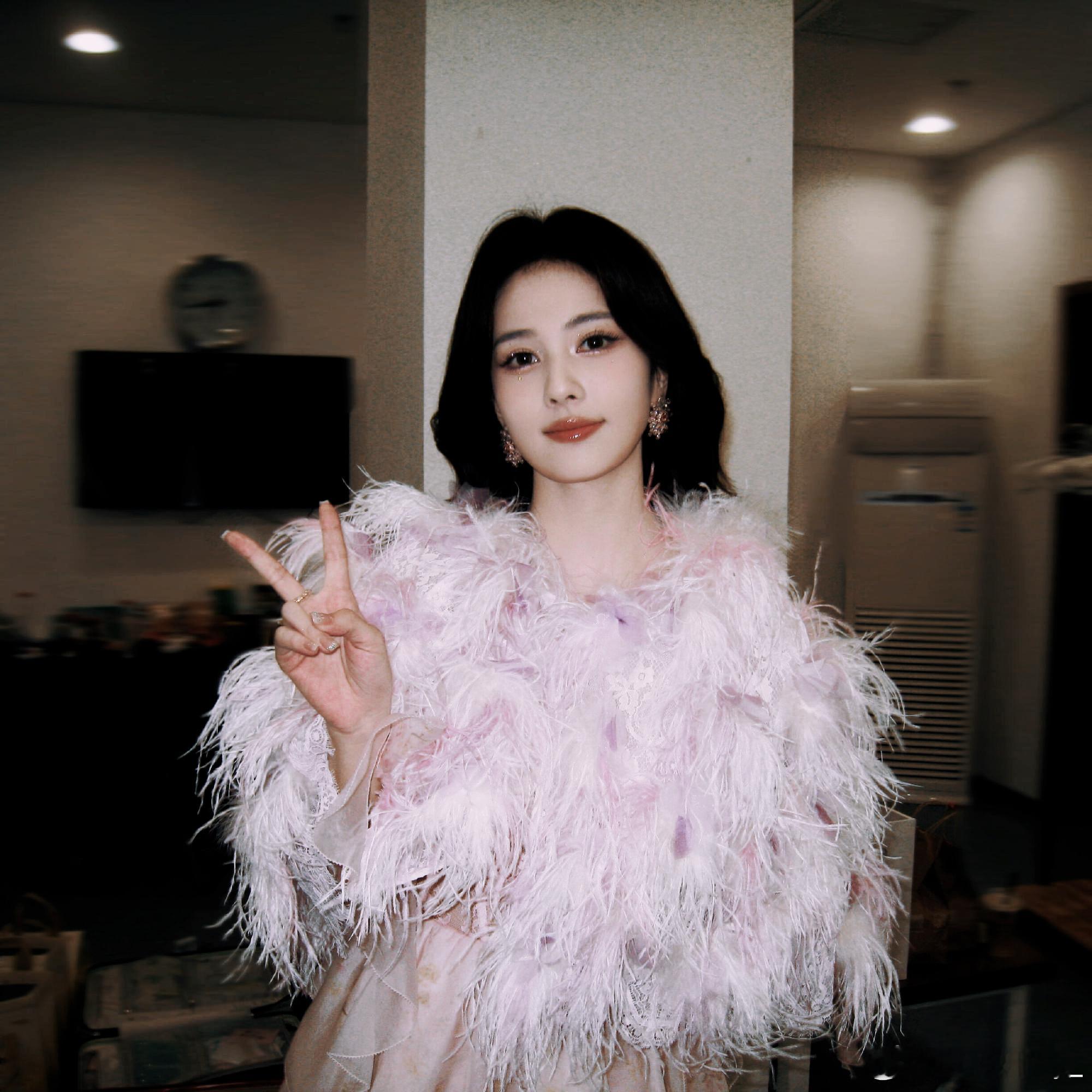 💗🖤♡ 𝔹𝕒𝕣𝕓𝕚𝕖 𝕡𝕚𝕟𝕜白鹿白鹿叶璃