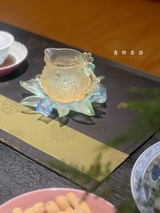 怎么会有这么好看的琉璃杯啊～