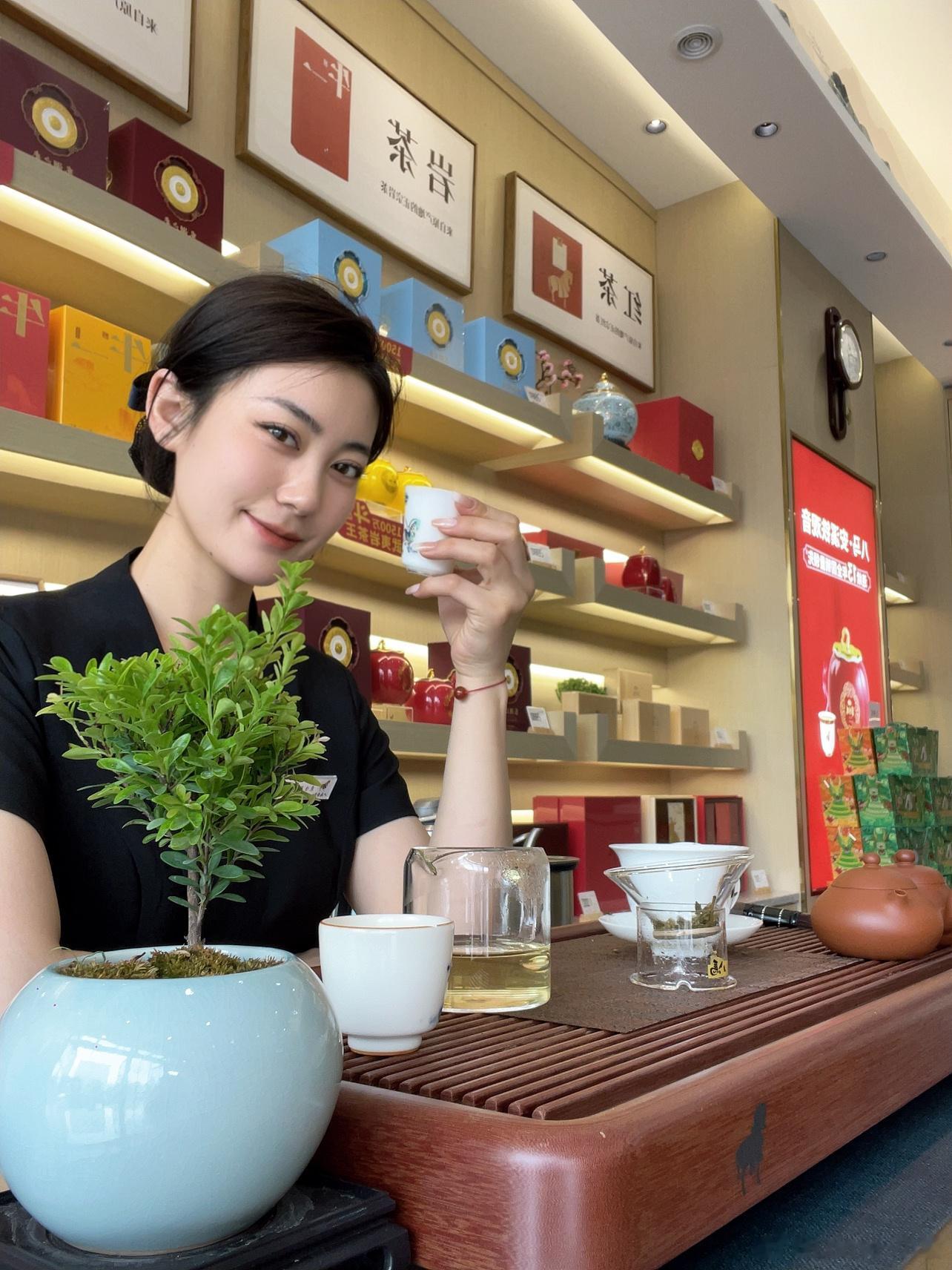 雨天☔️与茶🍵比较相配  ​​​