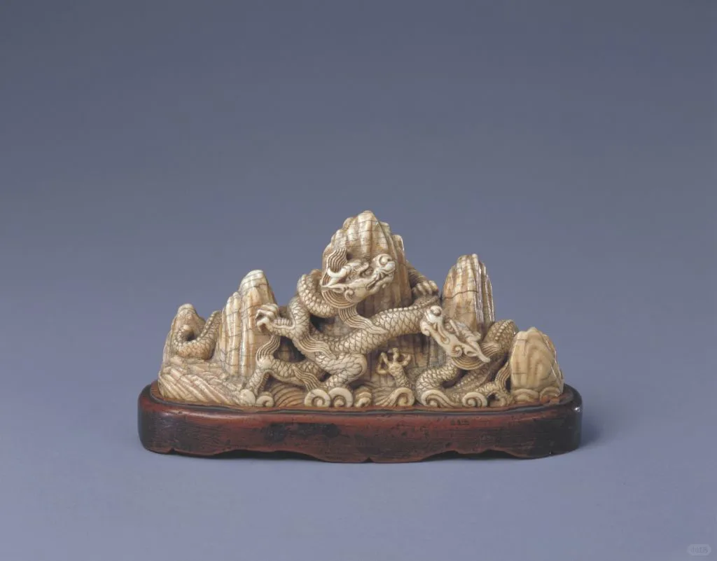 牙雕龙纹五峰笔架