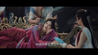 魏哲鸣被张俪骗到下反诈app白日提灯 本来是奇幻权谋戏份，被张俪玩出商业头脑，戏