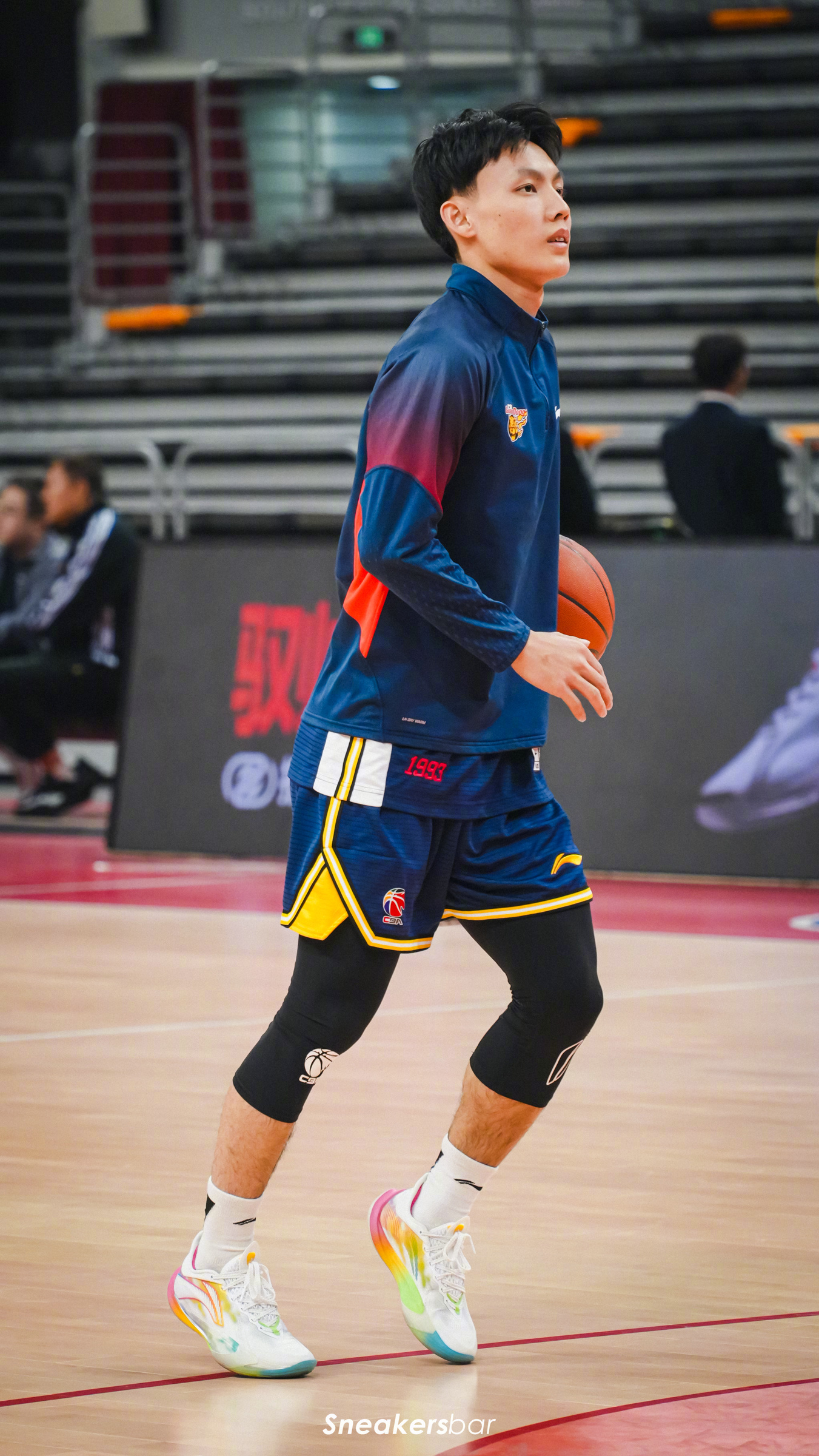 CBA鞋视角 · 徐杰 / 音速13V2「雨过天晴」PE· 胡明轩 / 哈登9「