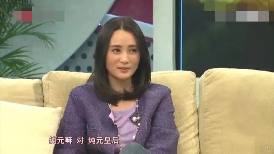 蒋勤勤引发热议！6月2日，蒋勤勤突然引发了热议，只因为她在采访中表示对《甄嬛传》
