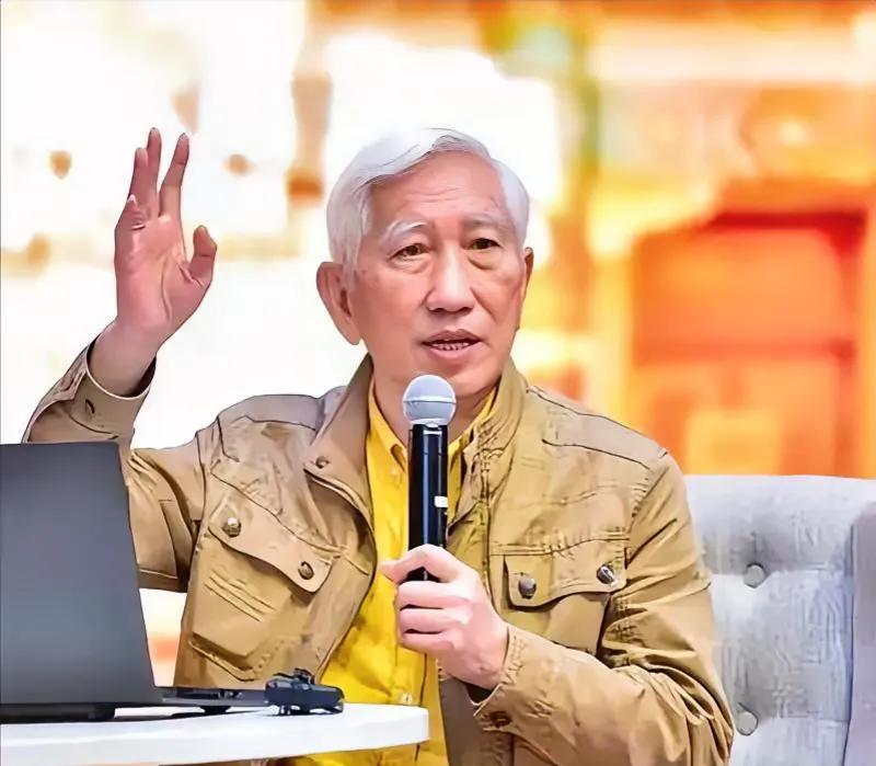 清华教授柳冠中一语惊天下：“无人飞机、无人驾驶、无人商店、无人酒店、无人银行，人