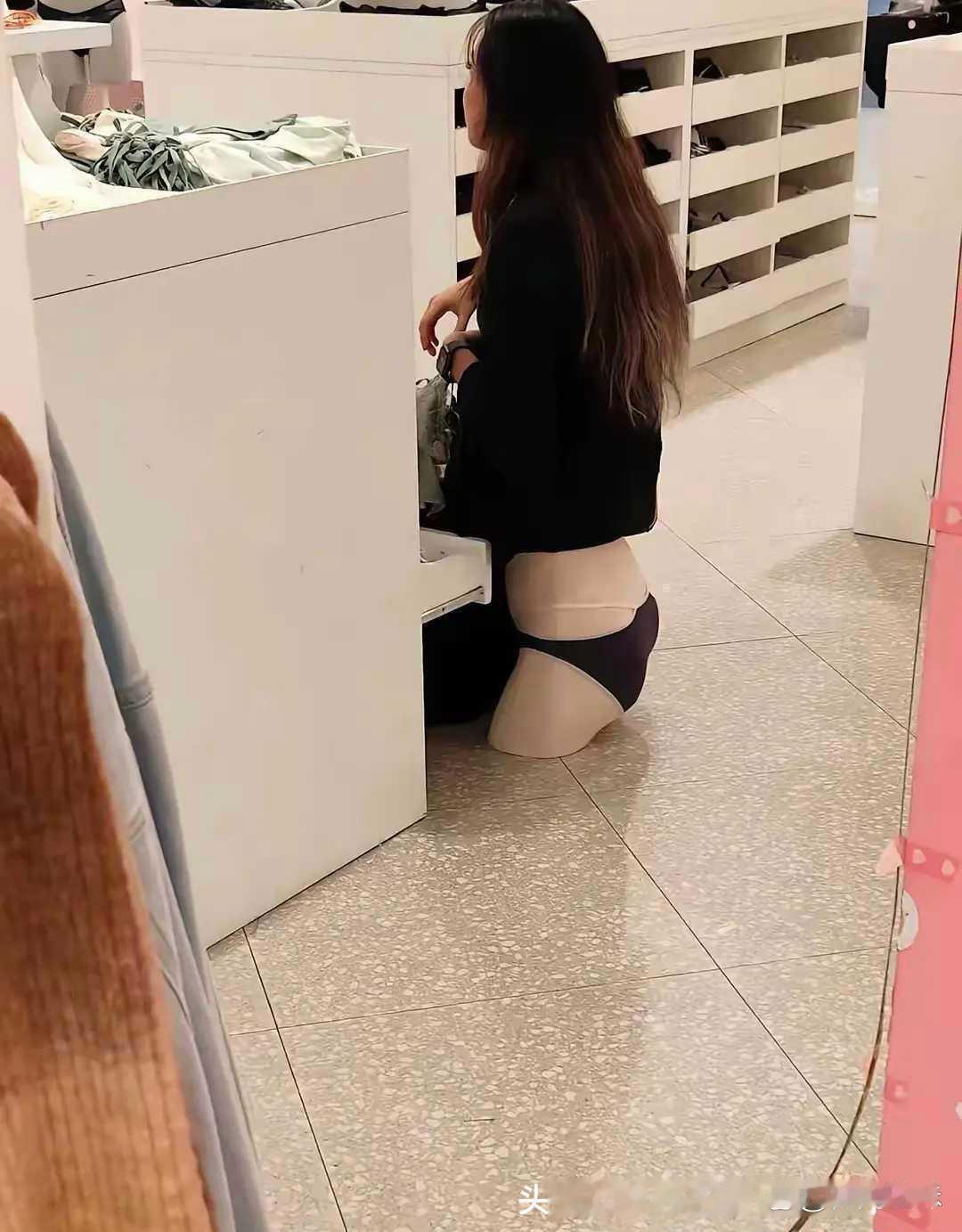 我这眼睛眨巴半天才看出来[捂脸]