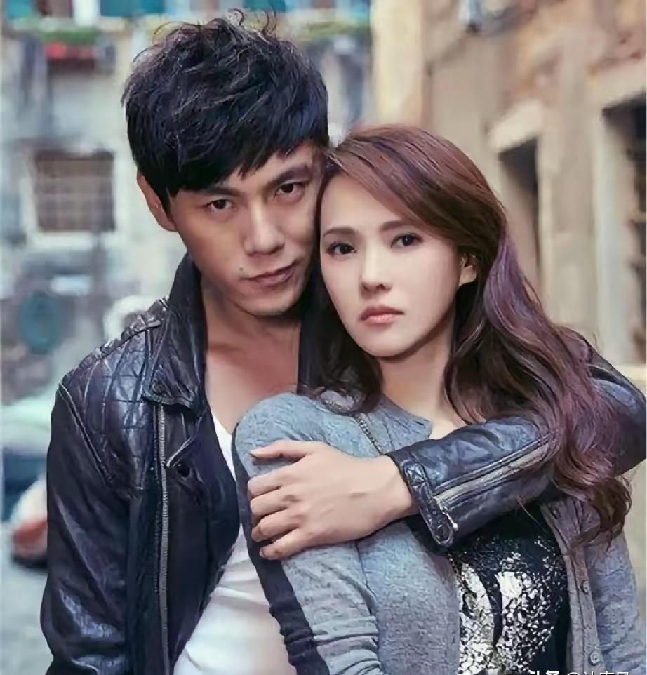 57 岁，喉咙突然罢工。
别人慌着找代唱，她直接给新歌按下暂停键：命比通告贵。