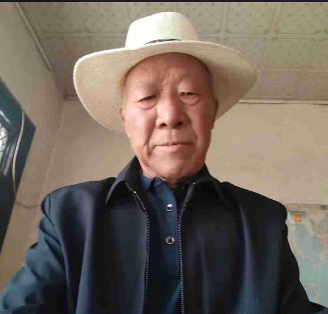 我的今日状态：💪🏻充满干劲
我这里的天气：🌤️多云