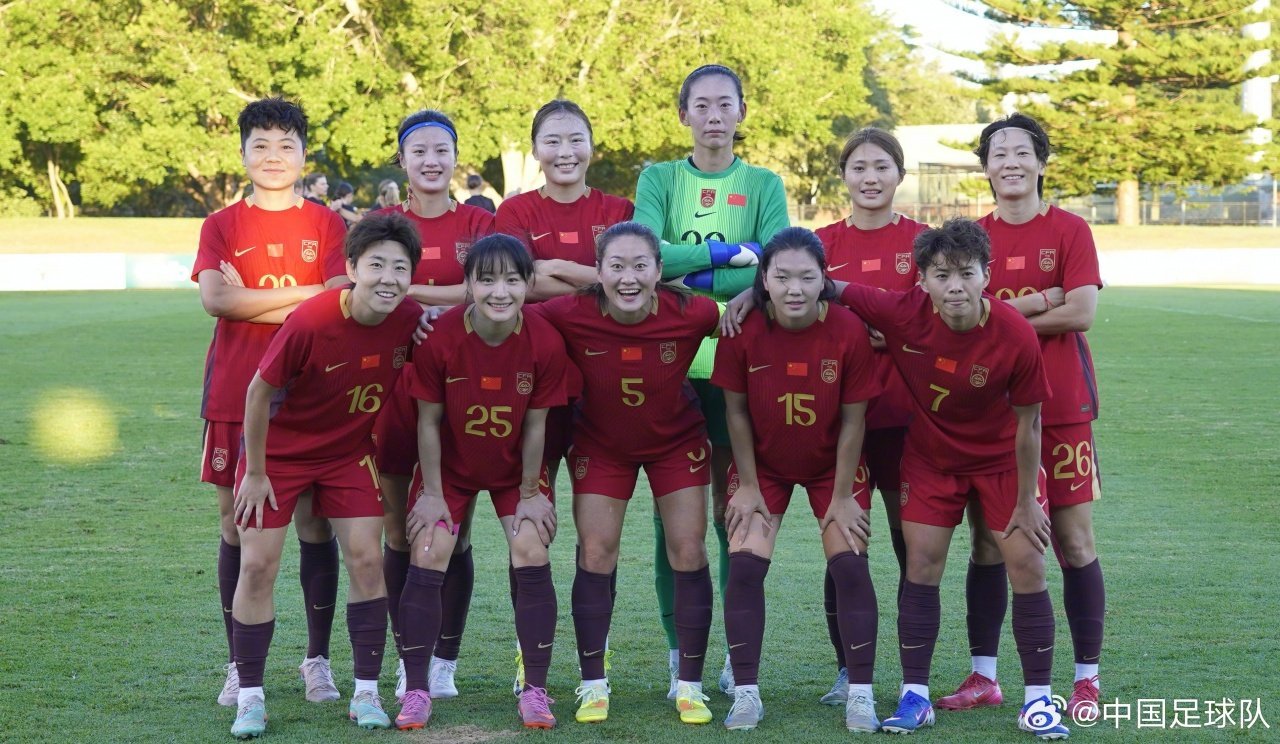 #中国女足7球大胜澳超球队# 当地时间24日晚，正在澳大利亚纽卡斯尔备战亚洲杯的