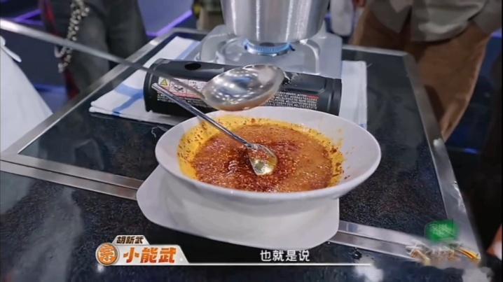 陕西人做什么都主打敞亮第一次见陕西人做饭不用盆用缸天才厨人 陕西厨师上《天才厨人