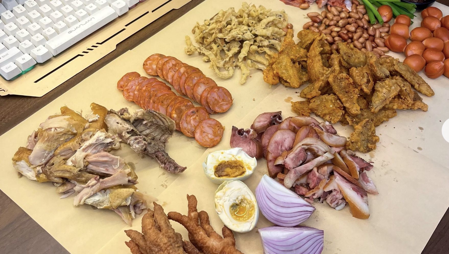 这支中国U23怎么不太像中国男足 年轻人，学什么老登还是足球老登。。。24日决赛