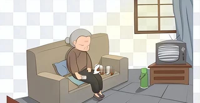 80多岁老人一个人生活真的挺可怜的。
前几天早上4点，我正睡的香，电话突然响了，