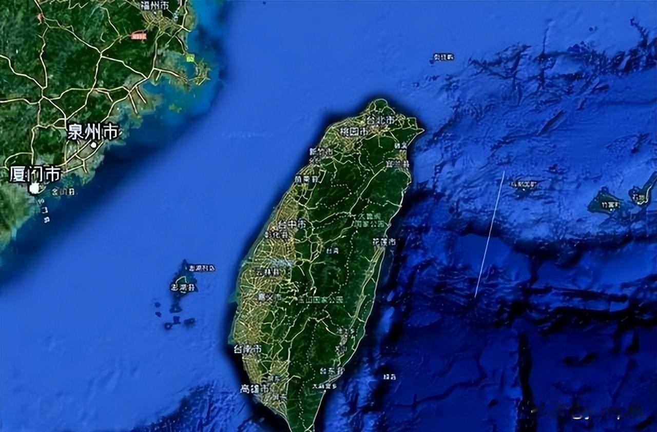 彭博社给欧洲算了笔账，台海一旦生变，德国GDP第一年就得萎缩将近百分之十四，意大