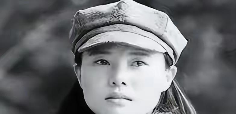 1937年冬天，被抓的女红军吴富莲躺了三天牢房，半夜忽然嚼断了根钢针，狱卒进来时