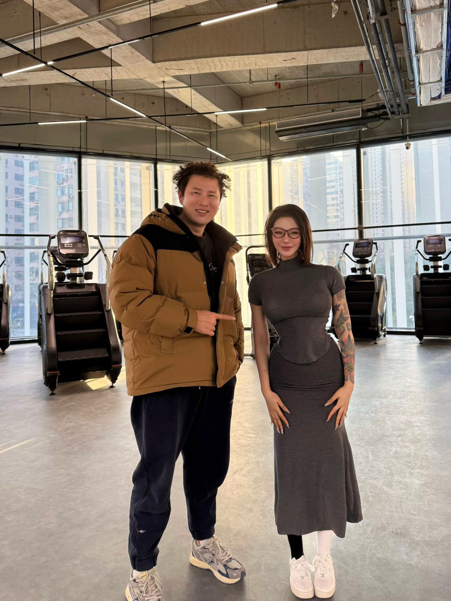 人格魅力拉满 学习的榜样。