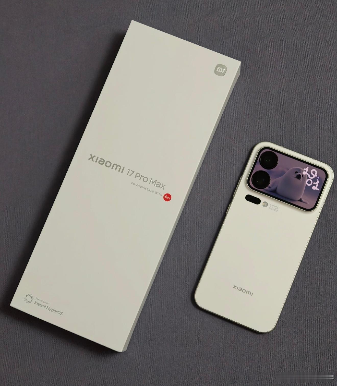 卢伟冰称明年小米手机可能涨价其实现在手机已经有涨价的趋势了，成本上升也是没办法，