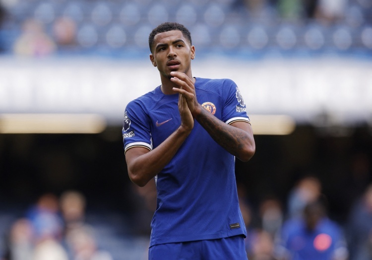 #科尔威尔即将复出# 《太阳报》报道，科尔威尔在去年夏天遭遇前十字韧带重伤后，已