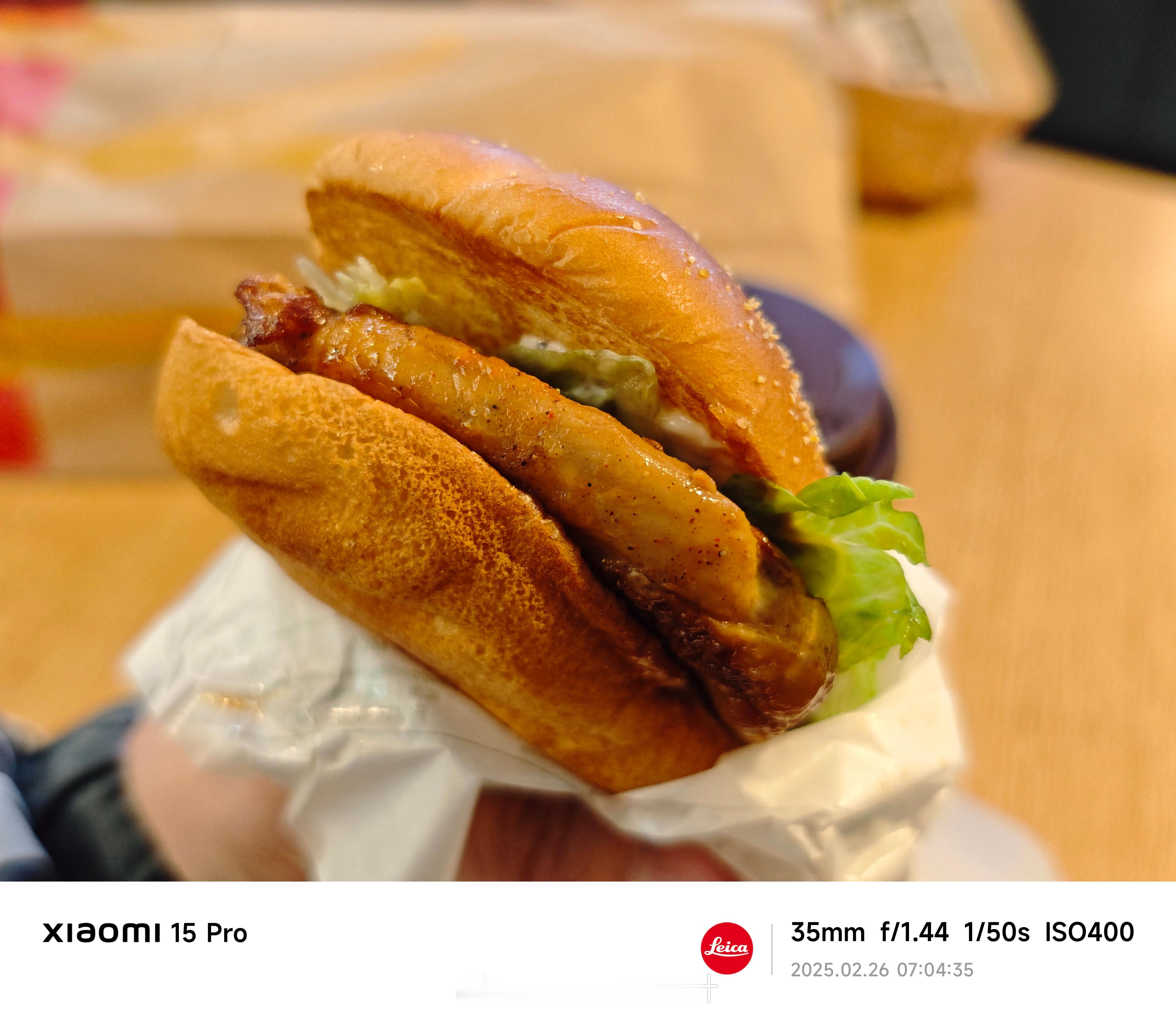 早，遇事不决绝对选麦麦，KFC再见[亲亲]  