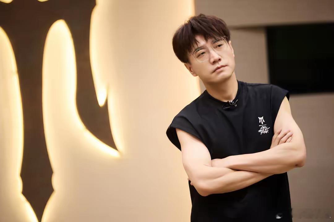 《披荆斩棘4》四公杜海涛没人选，却被他一语道破真相，太敢说了在选人组队的时候，胡