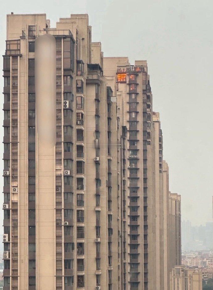 因为这装修，对面楼住户一个月打了5次119 