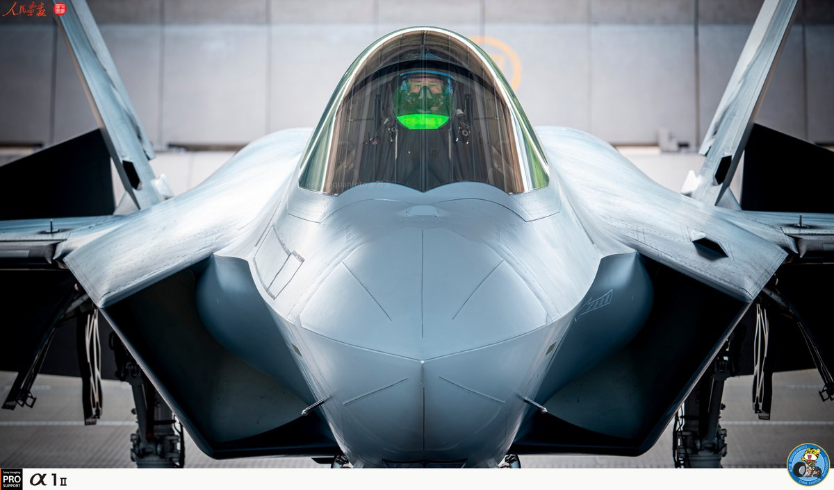 🔻新的一年，舰载和陆基型两开花，任务也很紧张。 