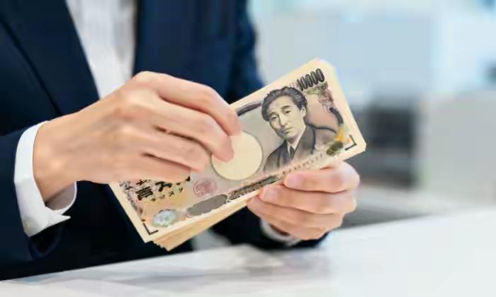 日本央行考虑3月突袭加息！
高市早苗在前往美国华盛顿访问前，再次让日本成为美国大